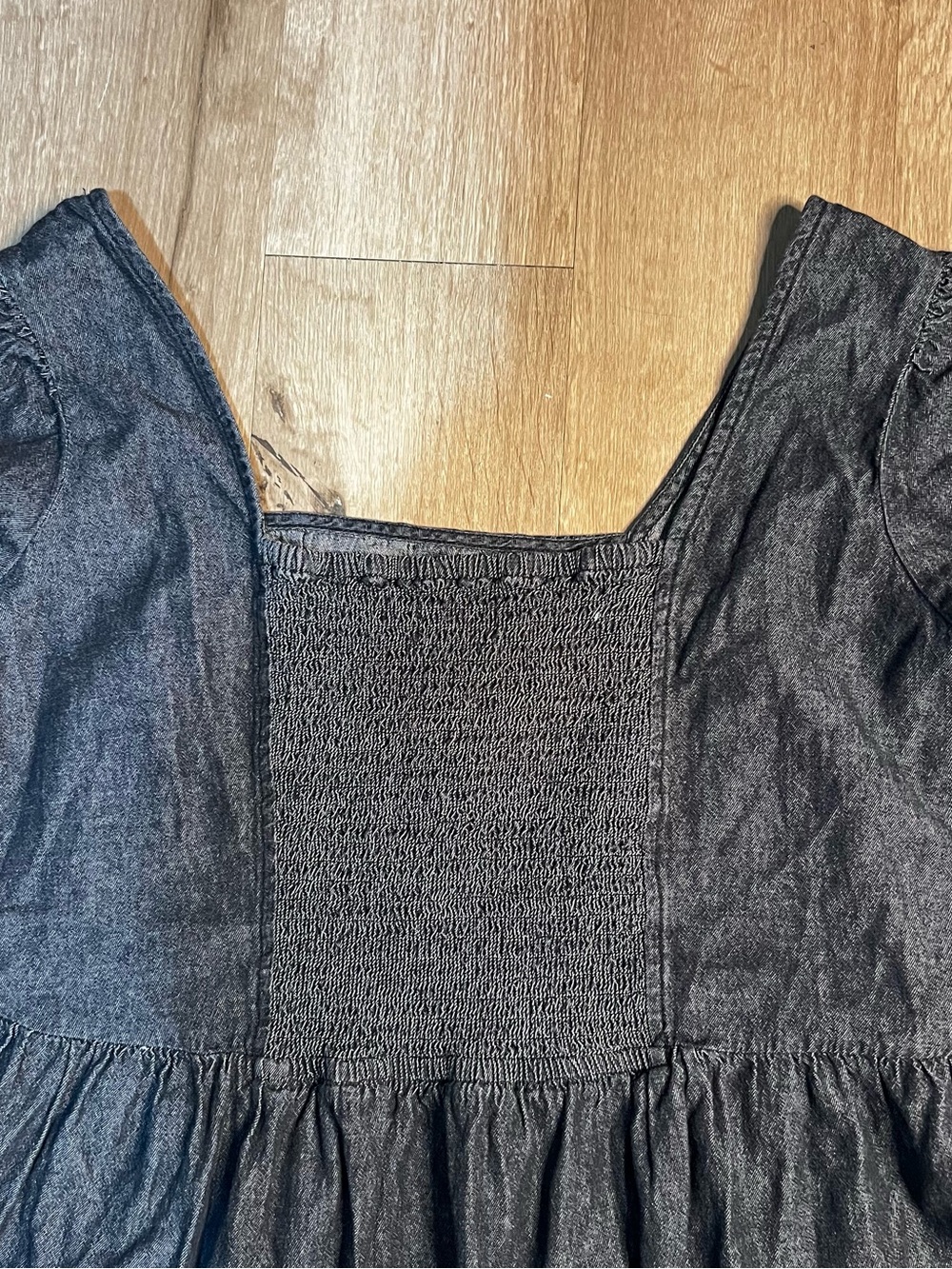 Terra & Sky Women's Black Denim Smocked Square Neck Peplum Blouse 2X Plus - Picture 5 of 5